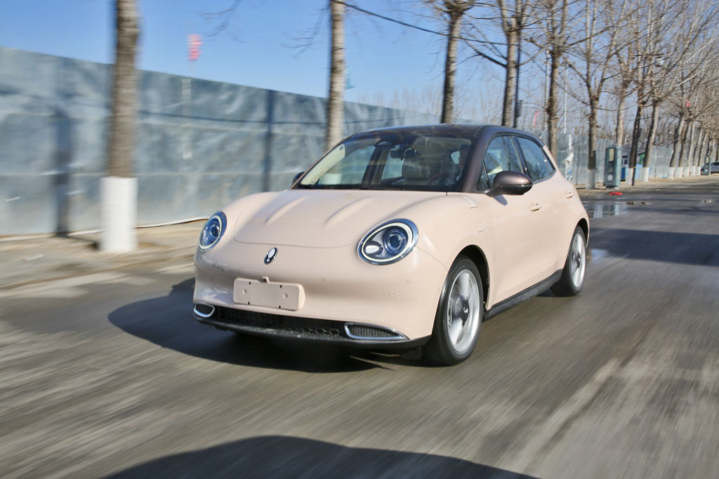 23款欧拉好猫401km续航实测,2023款欧拉好猫到底值不值得买