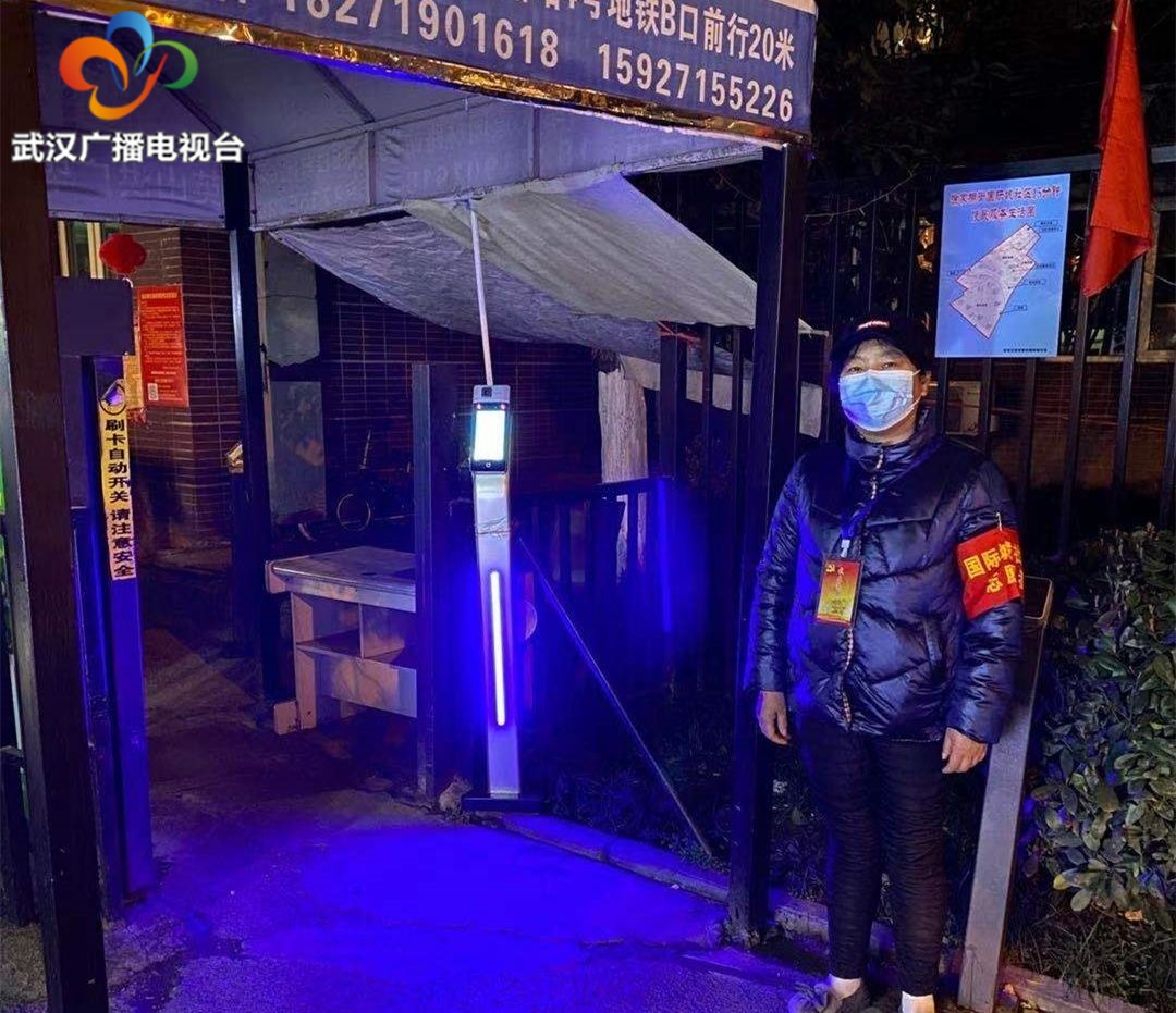 公交不打烊坚守岗位,春节坚守在一线岗位的公交人