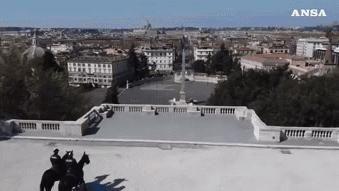 好莱坞拍了隔离期间的《史密斯夫妇》,他们盯上了全球顶奢百货里价值2700万的钻石