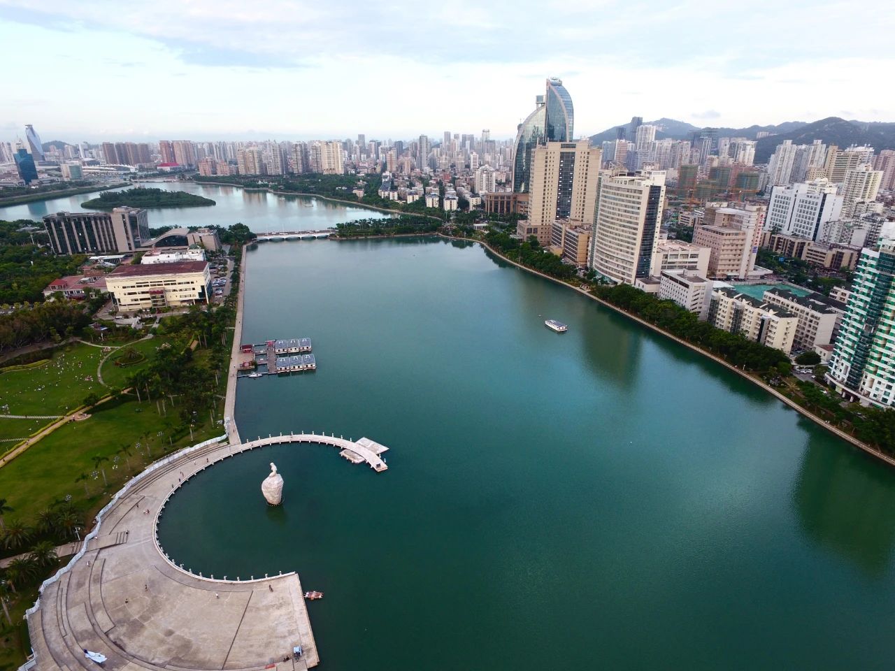 半月谈｜厦门的“门”