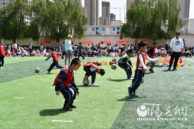 浐灞第二十小2024运动会开幕式,浐灞18小学运动会开幕式