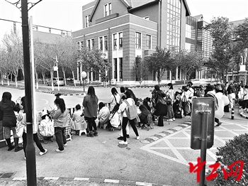 追星随笔日常琐事,疯狂追星的例子作文