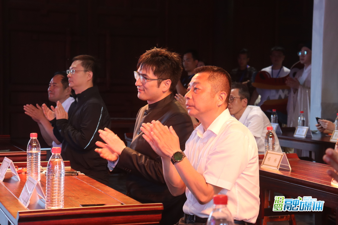 解锁剧本杀“终极玩法”“九鼎天问”万人沉浸式实景剧本体验落地汨罗