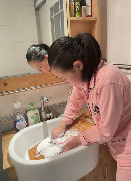 建平香梅中学发搓衣板学生每周上传搓衣照