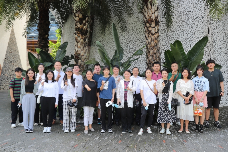 循着红色记忆看龙华,看都市核心区如何为群众办实事