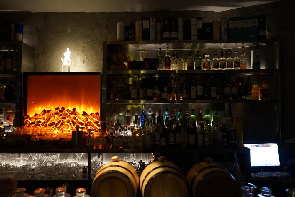 火锅、糖油果子、甜皮鸭、辣椒面......这些在成都酒吧喝的酒,yyds