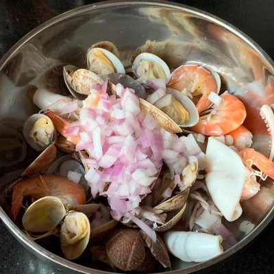 加点滋味捞汁小海鲜调料,简单又华丽的捞汁小海鲜