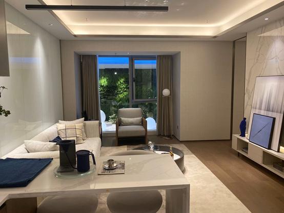 总价超五百亿南京41幅地块成交,南京4宗地块53亿成交