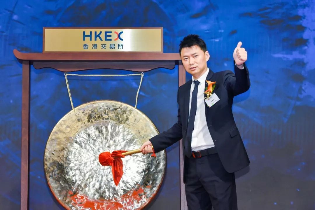 从零到千亿只用十年——新力张园林的神秘发家史