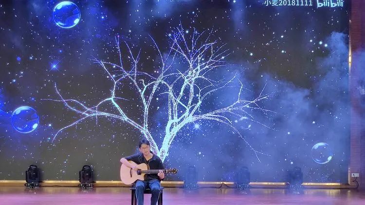 共青城市中学,共青城市中学国庆晚会2020