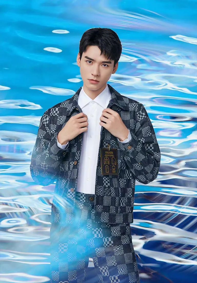 奢侈品光速批发大使?我支持