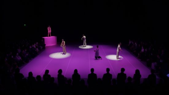 “跃动她影在西岸”当代舞蹈节弘扬女性创造力