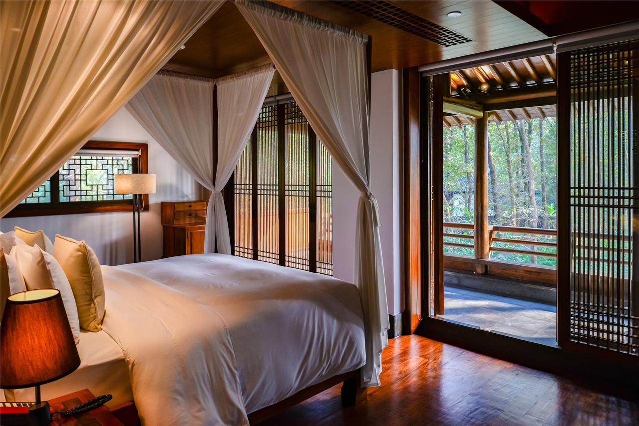 杭州西湖推荐住的酒店,杭州西湖边最好的十个酒店价格