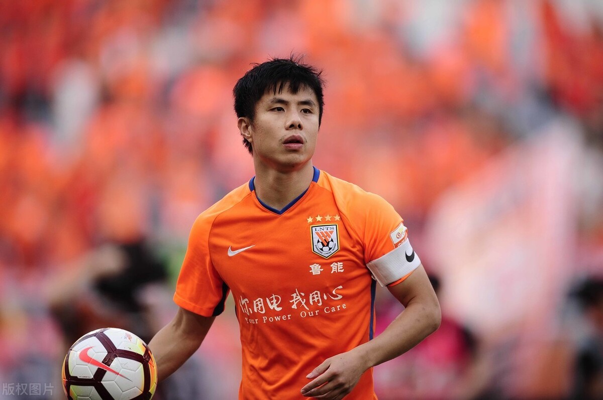 蒿俊闵三哥回家接地气,偶遇三哥蒿俊闵