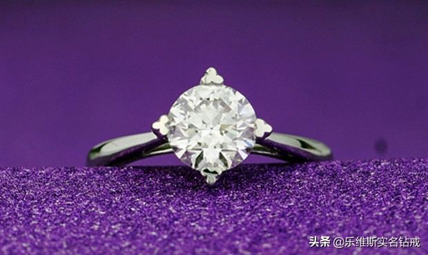 一般的钻戒怎么挑选好的,如何挑选钻戒最正确的方法