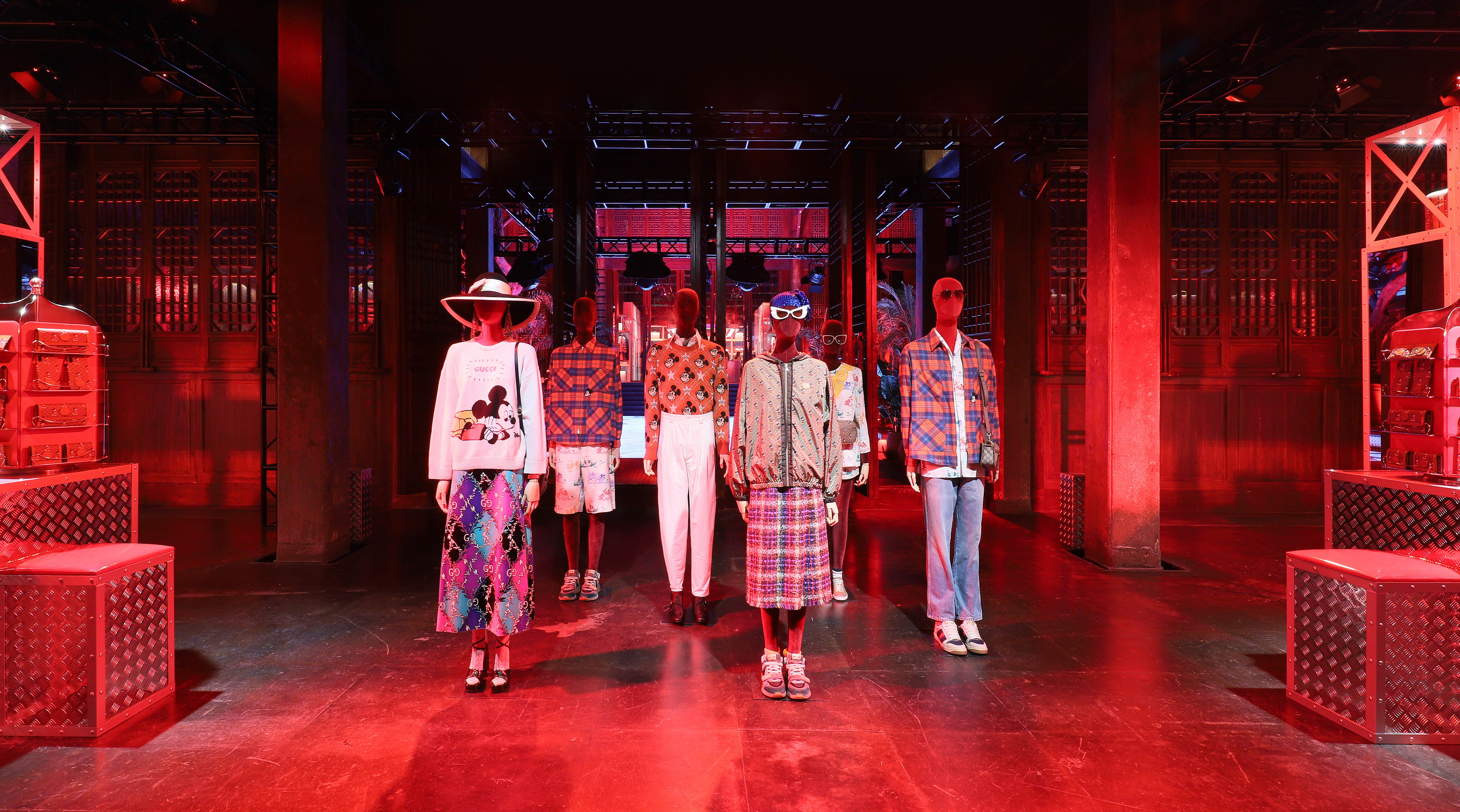 gucci米奇主题限时店亮相中国,gucci米奇太古里