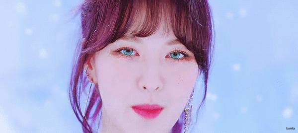 女团爱豆同款披头发,盘点最适合粉发的韩国女爱豆