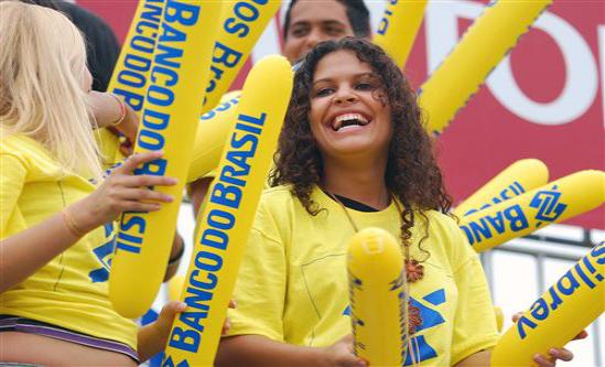 巴西女人嫁给中国男人,巴西姑娘嫁给中国小伙