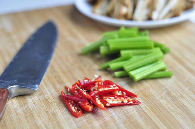 怎么样做出来的豆腐干好吃,怎样做出来的豆腐干筋道