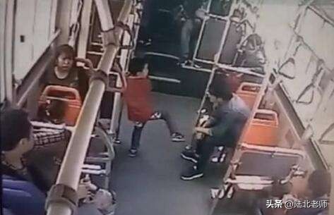 总说“他还是个孩子”：比熊孩子更可怕的是，不会管教的熊家长