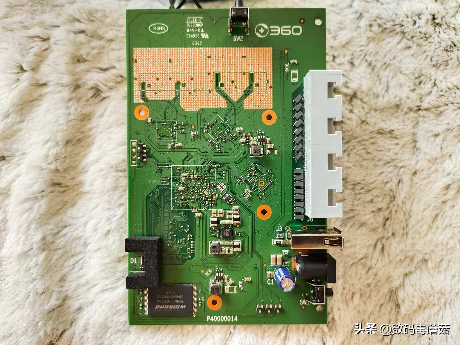 360wifi6路由器评测,360v6路由器子母装和双母装的区别