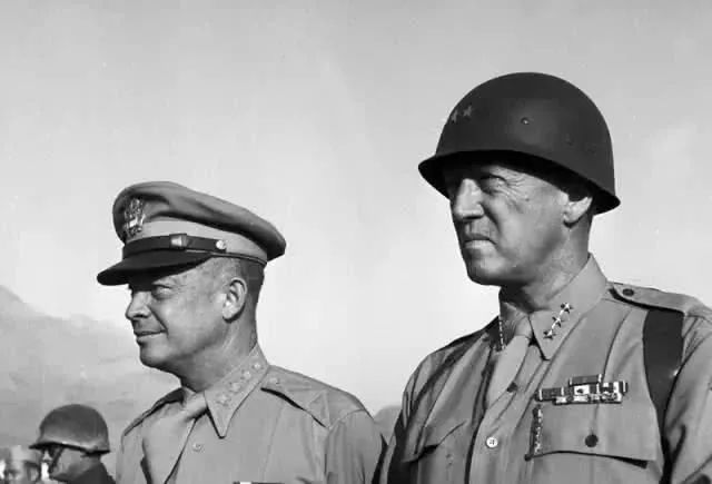 历史上的今天——1890年10月14日，美国五星上将艾森豪威尔出生