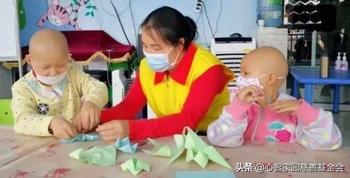 我是一名月捐人,坚持做一件事,月捐月爱