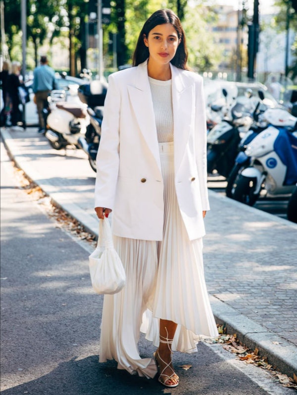 双肩包推荐好看百搭,双肩包真皮过时处理