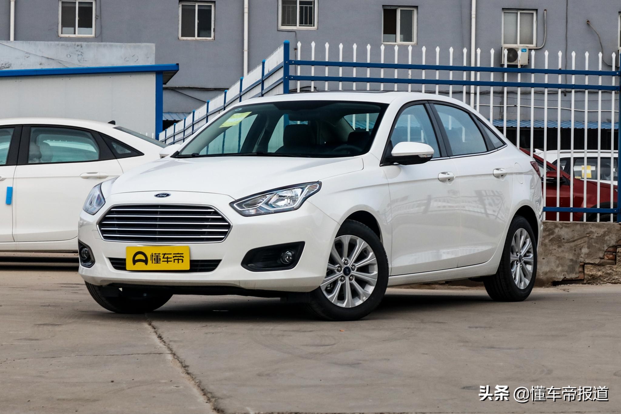 长安福特新款福睿斯要来了,新车落地29万多的福特车