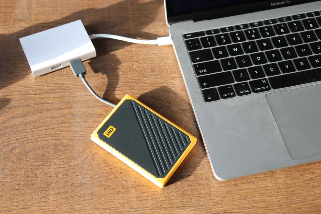 西数移动固态硬盘开箱,西数mypassport移动硬盘开箱