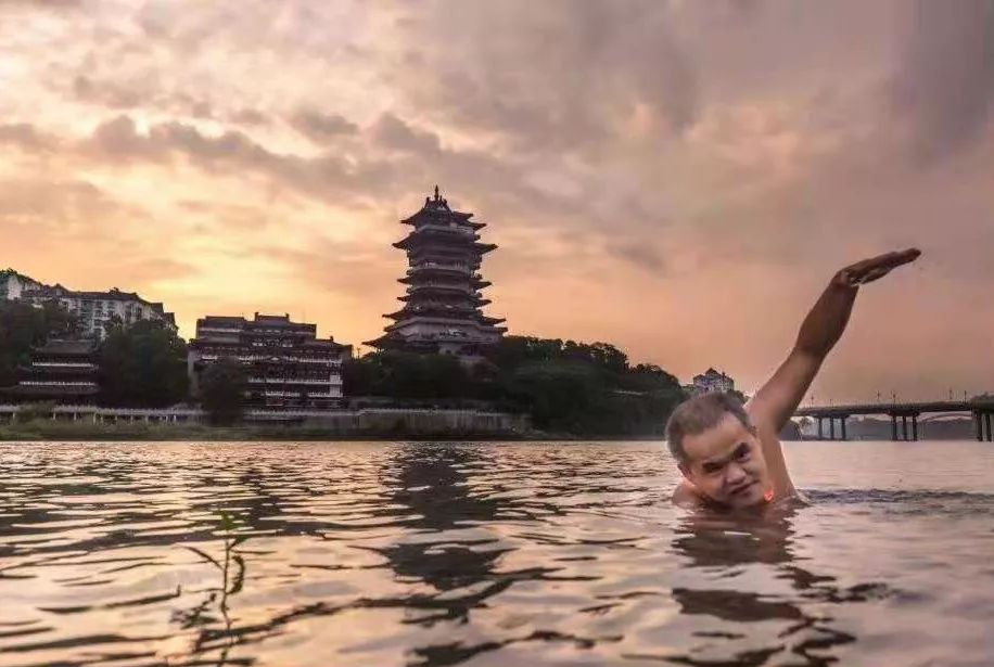 崇州往事：难忘“九二中华冬泳联谊赛”