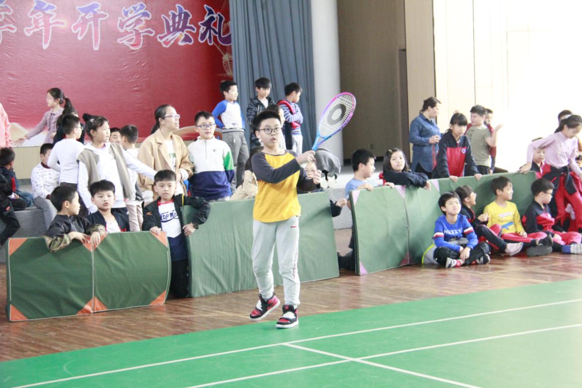 你跑起来真好看！橄榄球、保龄球、网球……球球大作战来啦