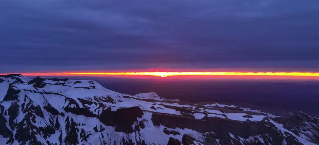 情深缘起重逢,情深缘起下一句