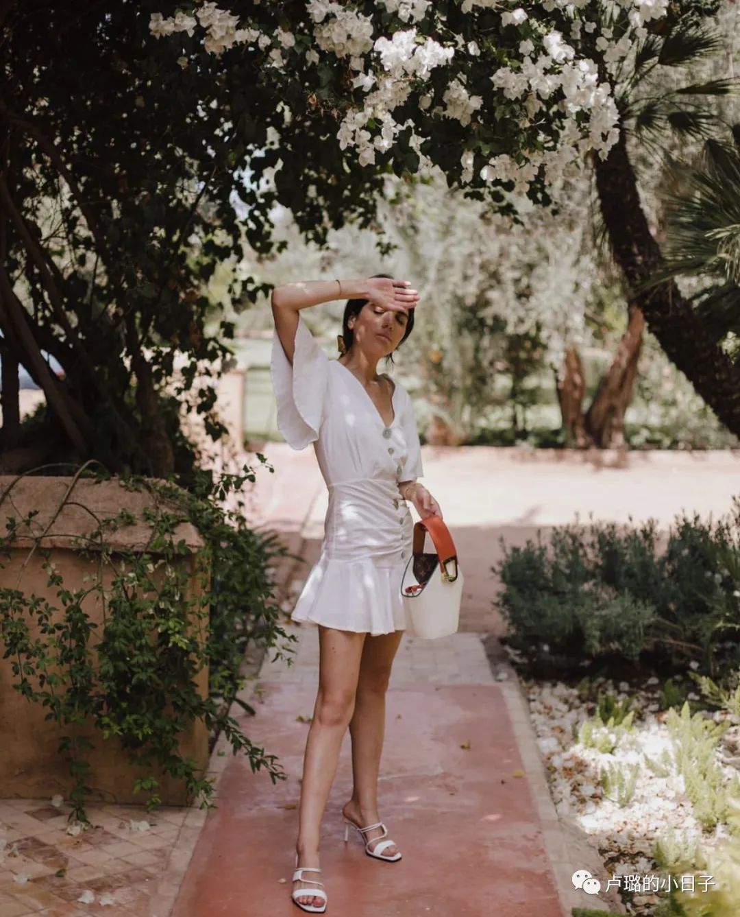 要说高级感的包，标配一定是白色包