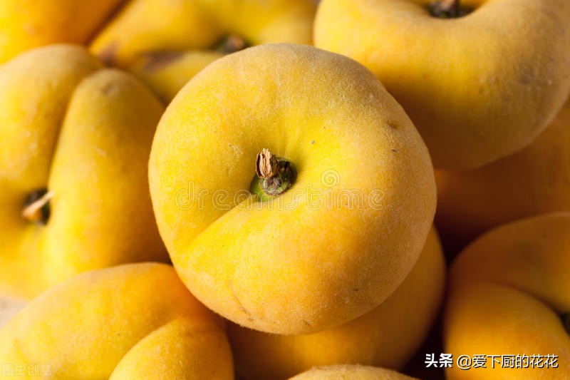 黄桃怎么选好吃又甜,黄桃怎么挑选避免里面坏