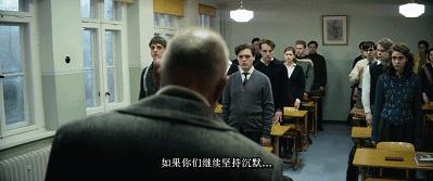 沉默两分钟后，毕业班孩子集体逃亡