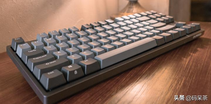 对自己好一点10个字以内,100元入门级机械键盘推荐