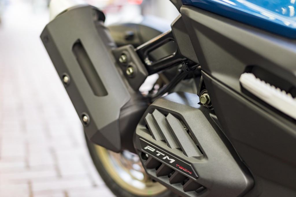 krv踏板摩托车,光阳krv180踏板摩托车