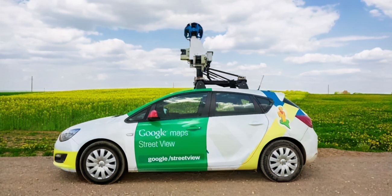 在“谷歌街景”里寻找逝去回忆的人们