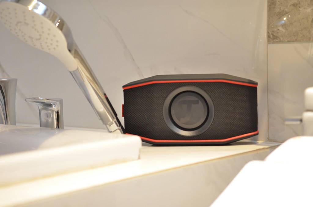 不用等双十二了,699就可以买到欧洲影音巨头的蓝牙音箱