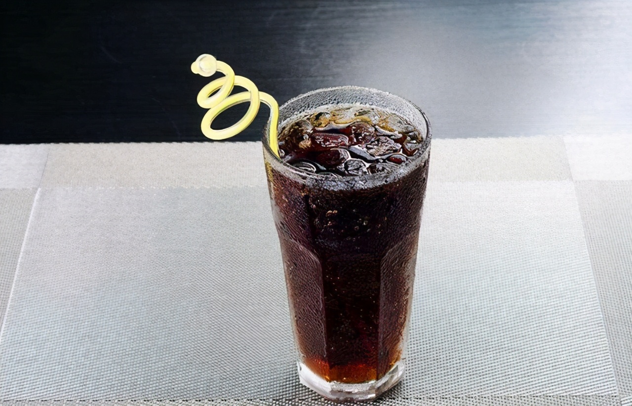 世界上知道可乐配方的人,终于知道可乐的配方是什么了