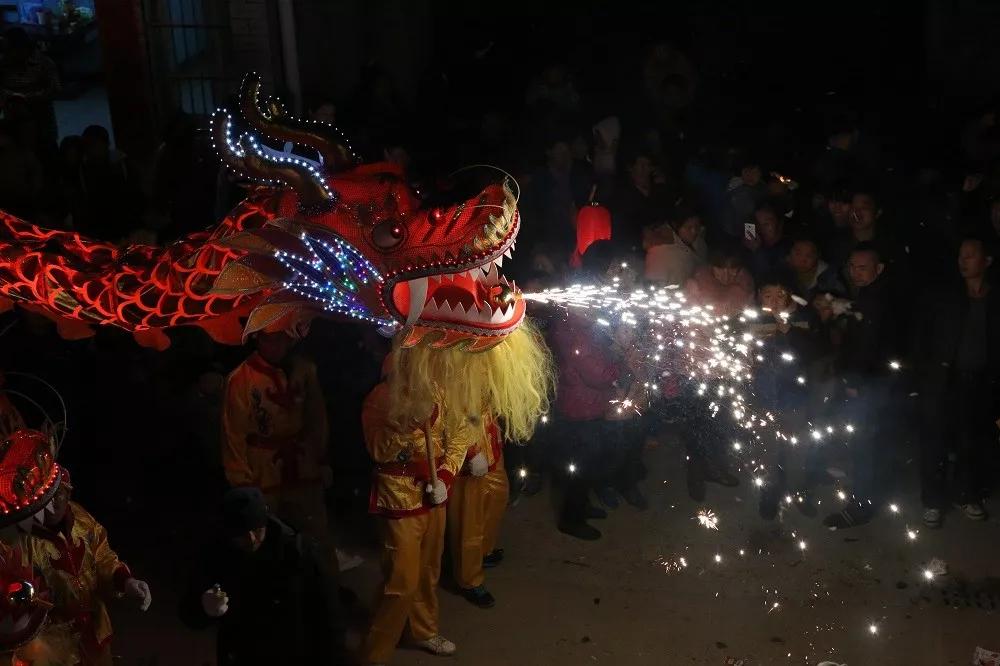 过年南方和北方的差异,北方人过年和南方人过年