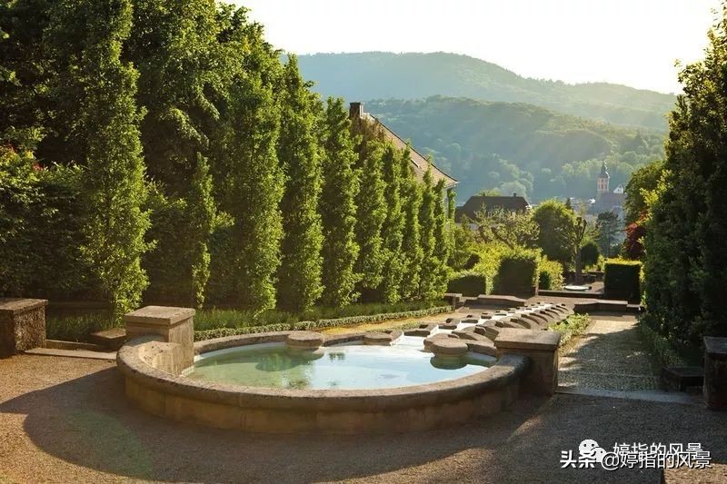德国巴登巴登，凭什么成为享誉世界百年的温泉疗养小镇？