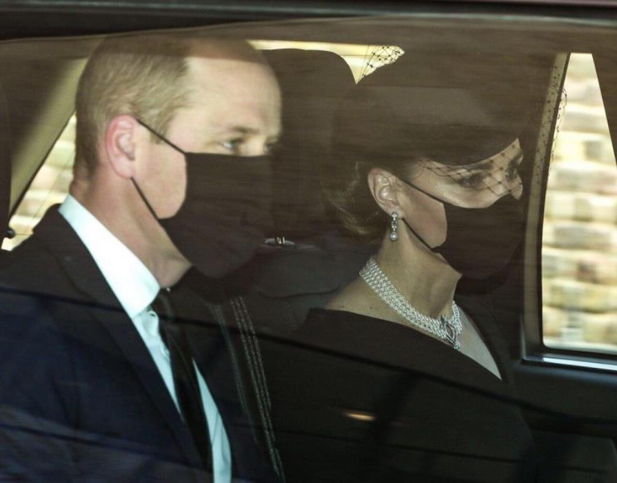 凯特加冕礼项链,凯特红毯造型效果图