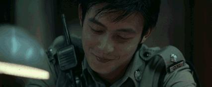 大家好我是老板全部视频,报告老板陈冠希