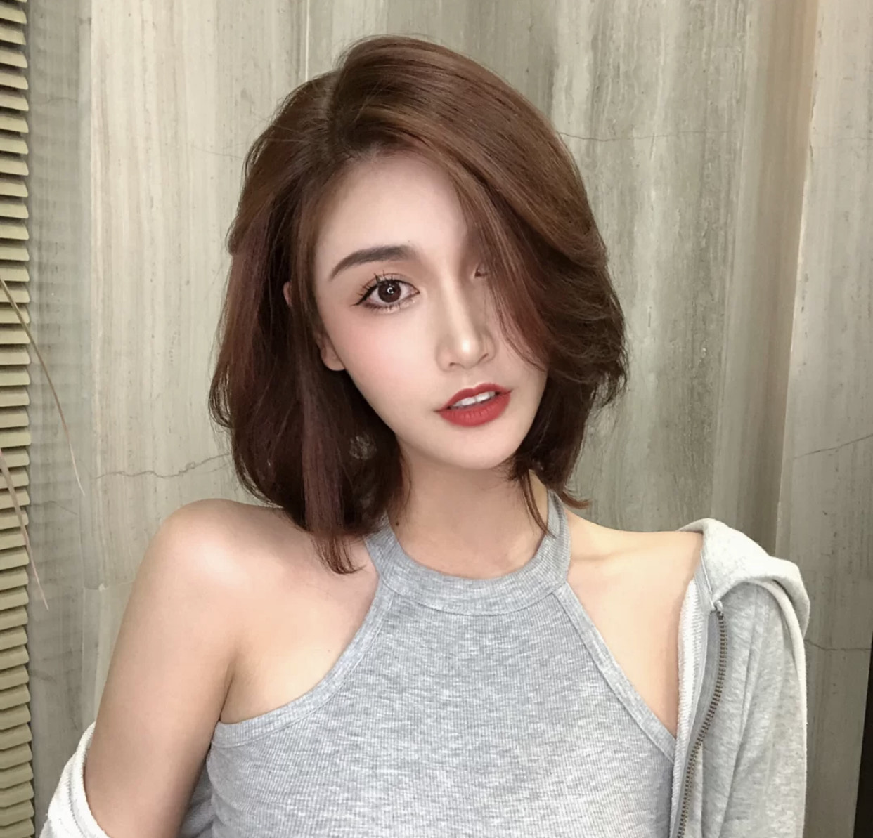 显脸小的空气刘海,空气刘海是什么脸型都适合吗