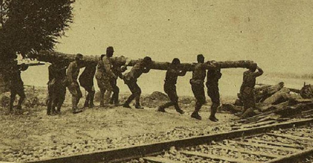 千名囚犯被押送海岛监狱,被绑架的中国劳工