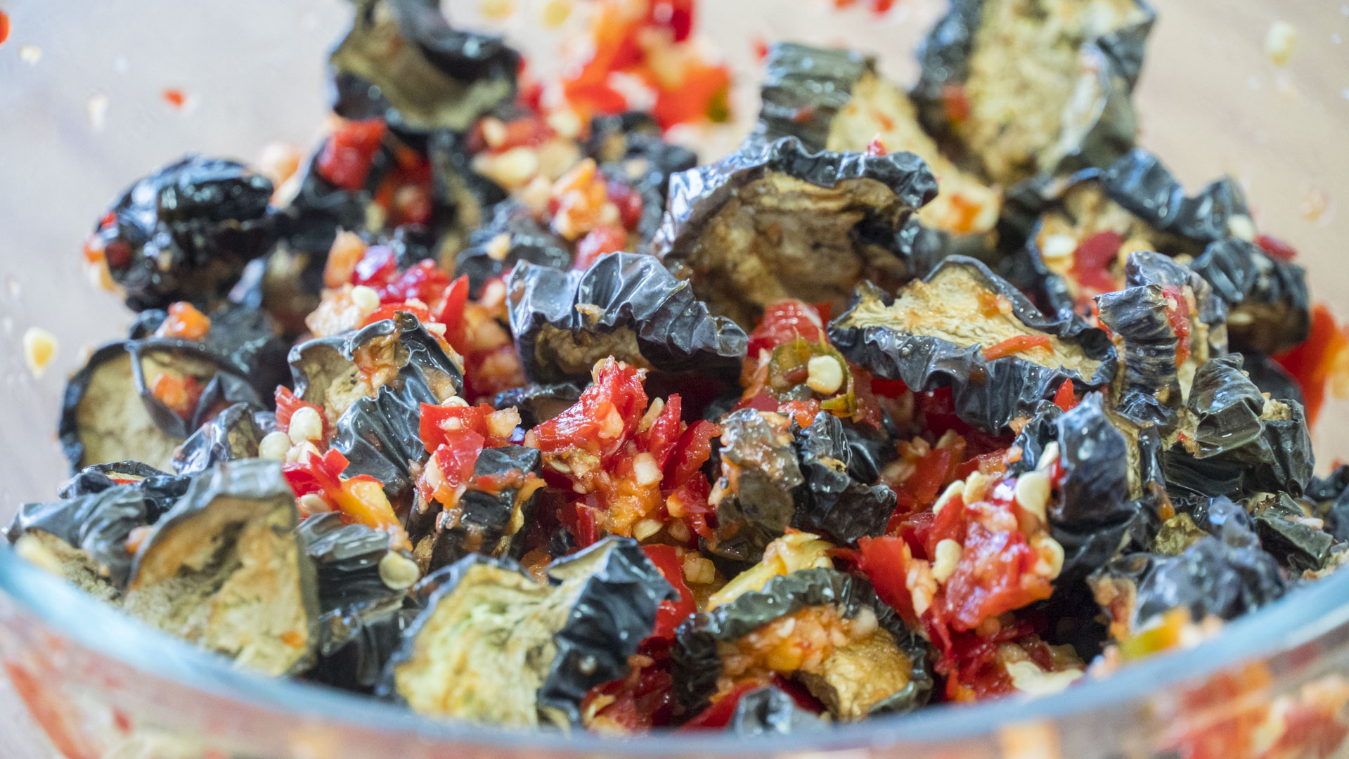 茄子炒不完怎么保存,茄子吃不完怎么保存好吃