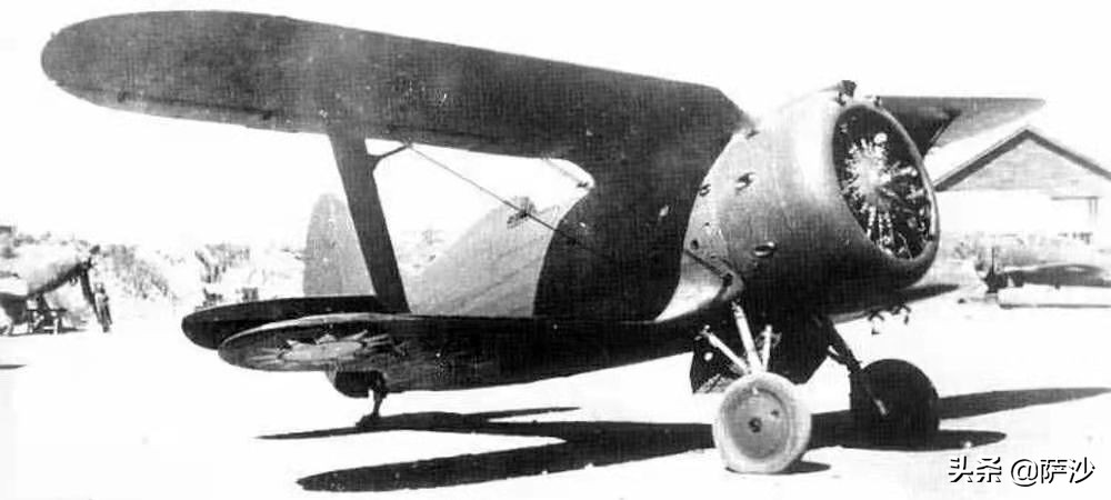 那位踢球最好的抗战飞行员已经为国捐躯了：纪念陈镇和殉国80周年