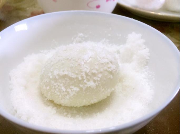 腌咸鸭蛋正确的方法100个放多少盐,腌制咸鸭蛋流油和起沙的几个窍门